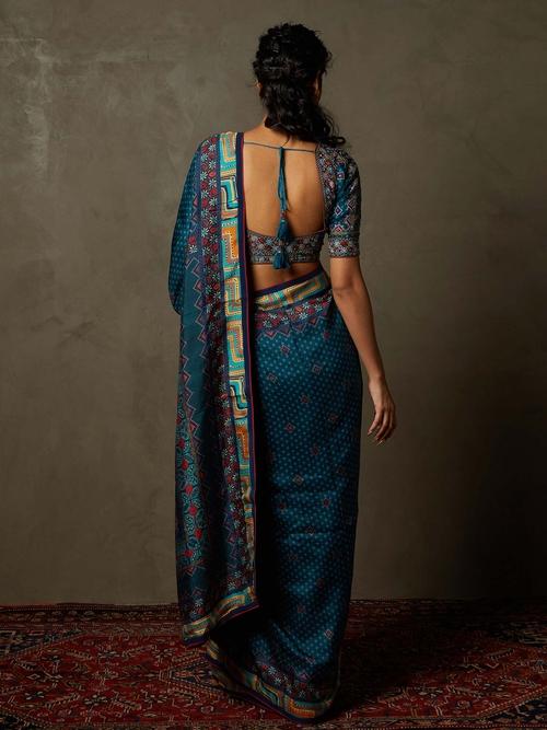 Teal & Navy Chowki Saree With Unstitched Blouse - View 4